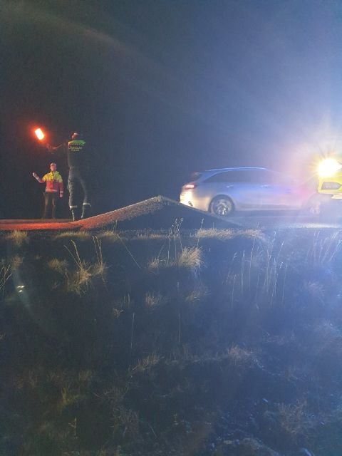 Grindavíkurvegur um kl. 18:00
