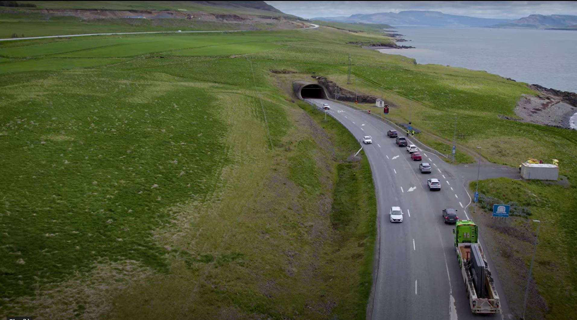 Hjáleið verður um Hvalfjörð.