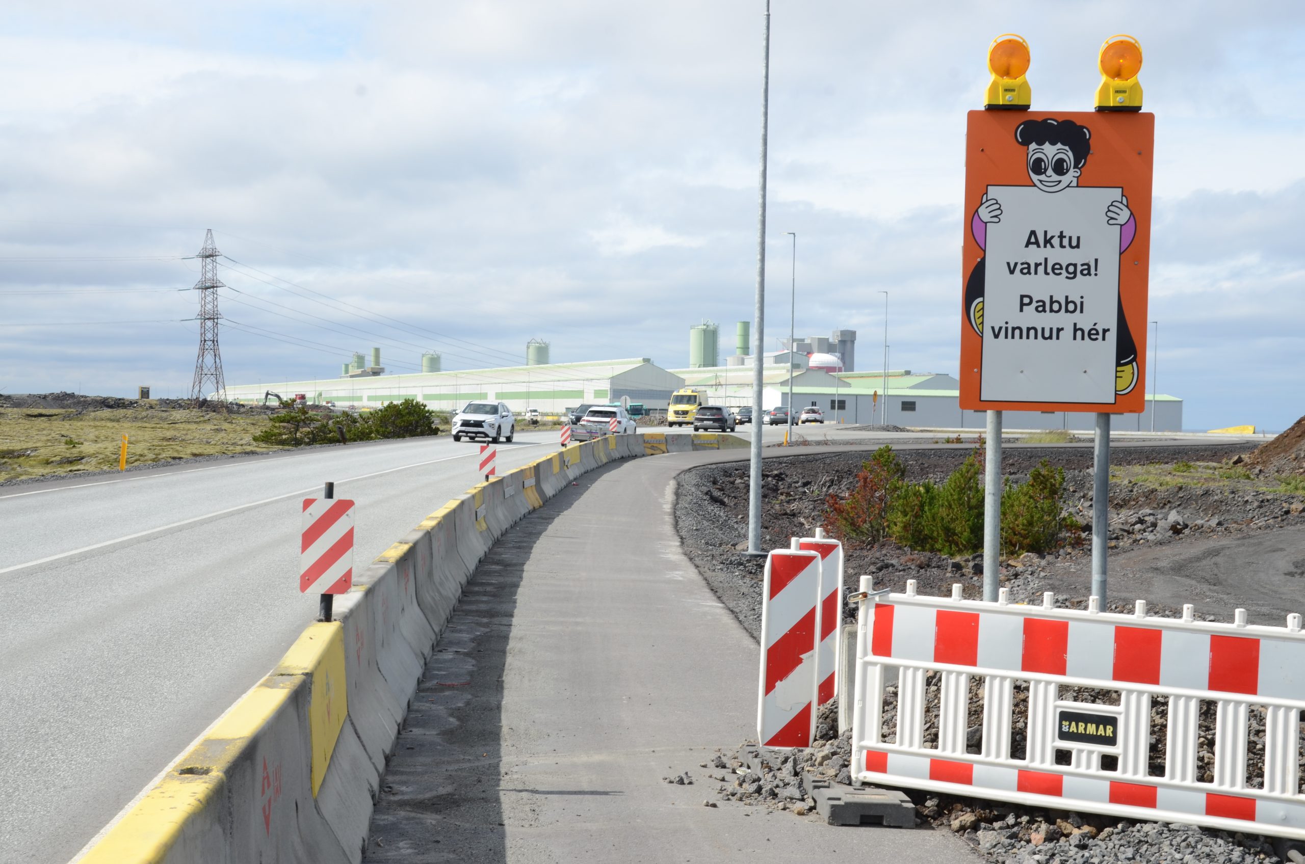 Framkvæmdir við tvöföldun Reykjanesbrautar
