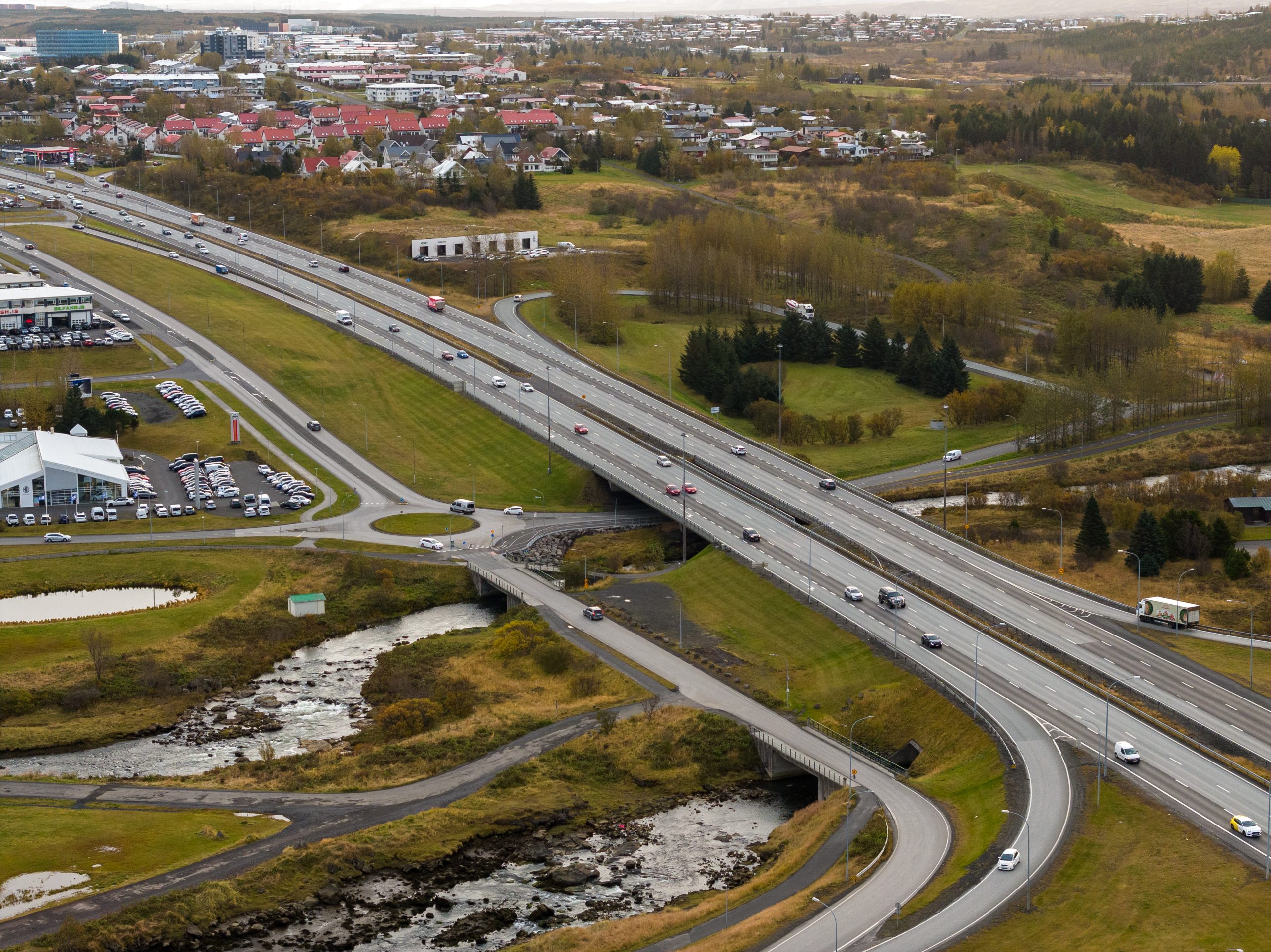 Umferð í Ártúnsbrekku. Mynd: Vilhelm Gunnarsson