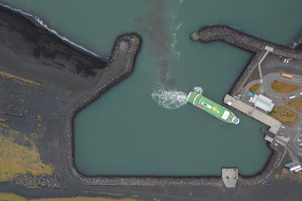 Landeyjahöfn úr lofti.  Mynd: Vilhelm Gunnarsson