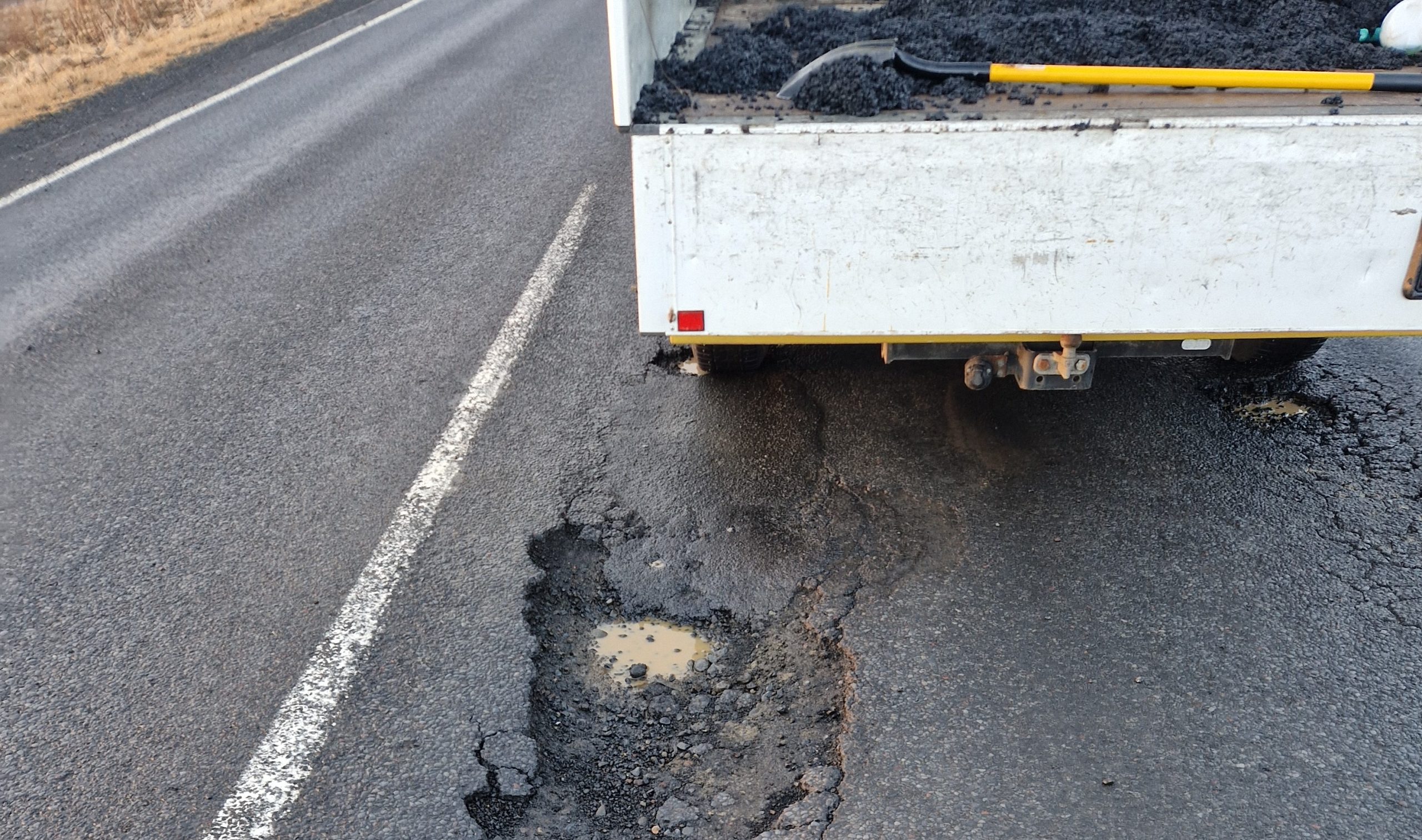 Holuviðgerðir, febrúar 2025.