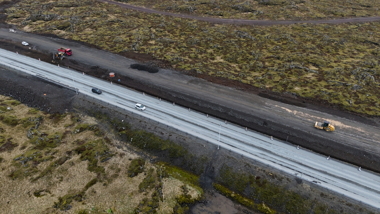 Framkvæmdir á breikkun Reykjanesbrautarinnar,