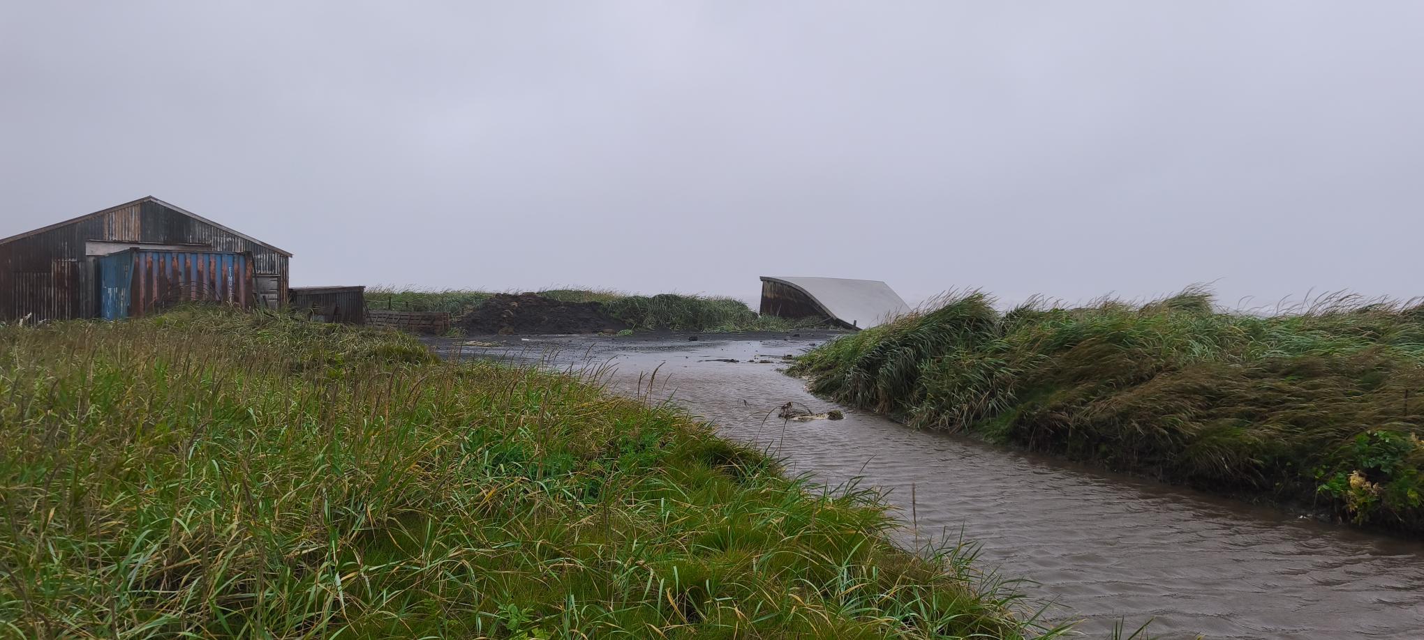 Ölduhæðin var óvenjuhá miðað við árstíma.
