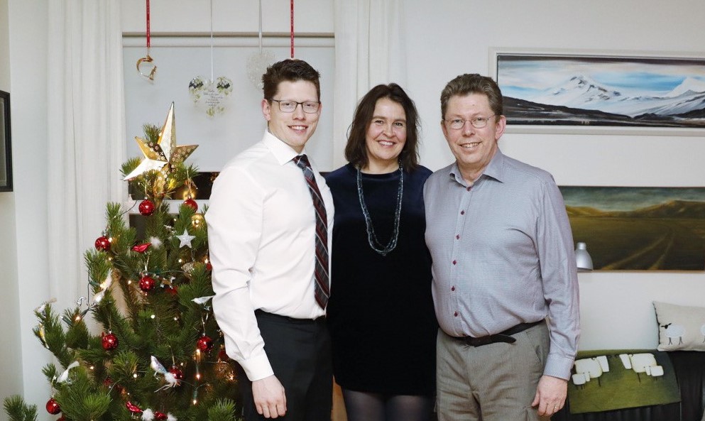 Á aðfangadag 2016. Hafdís með eiginmanni sínum Sigurbirni og einkasyninum Þorsteini Jónasi sem Hafdís fékk í kaupbæti með Sigurbirni.