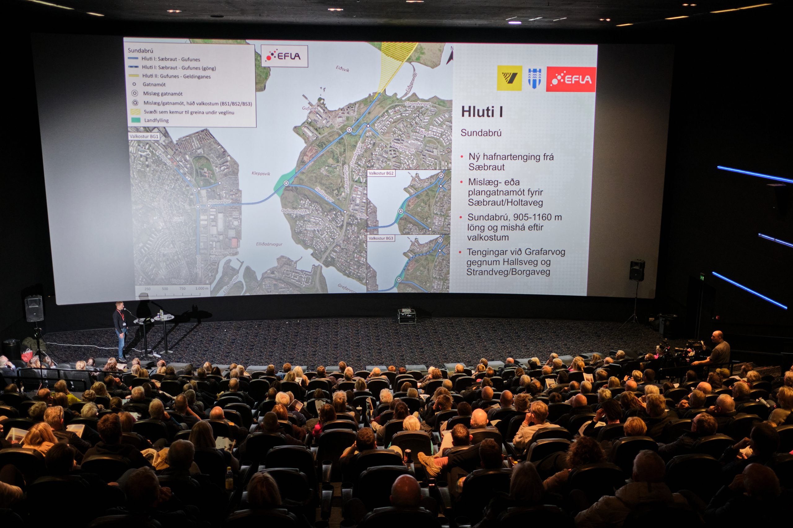 Fundurinn var afar vel sóttur.