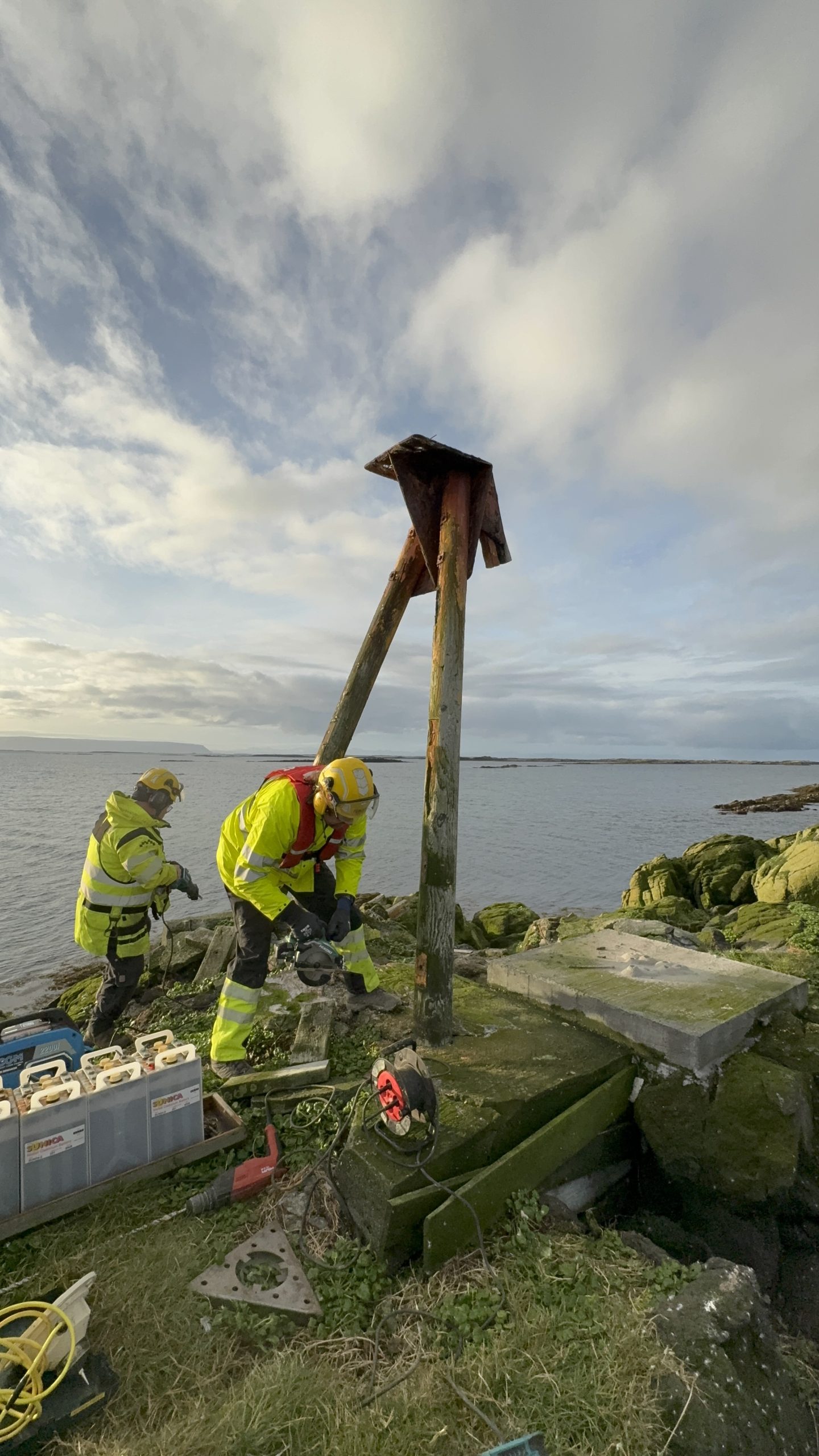 Gamli vitinn var úr timbri og stáli.