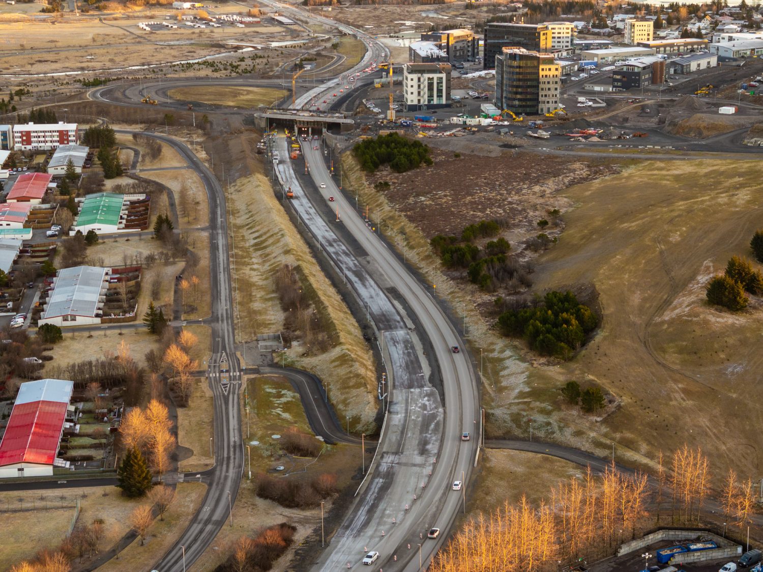 Brúin yfir Breiðholtsbraut.