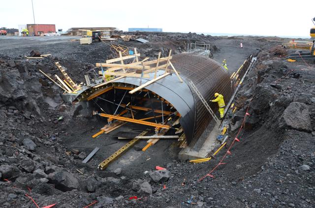 Framkvæmdir við tvöföldun Reykjanesbrautar