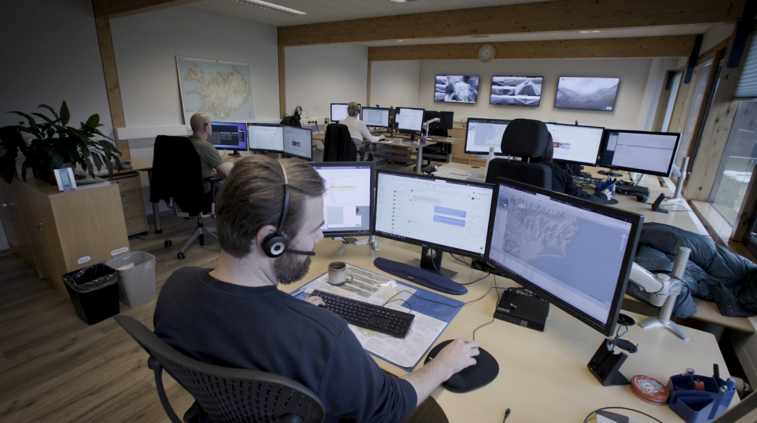 Offices of the 1777 Traffic service in Ísafjörður.