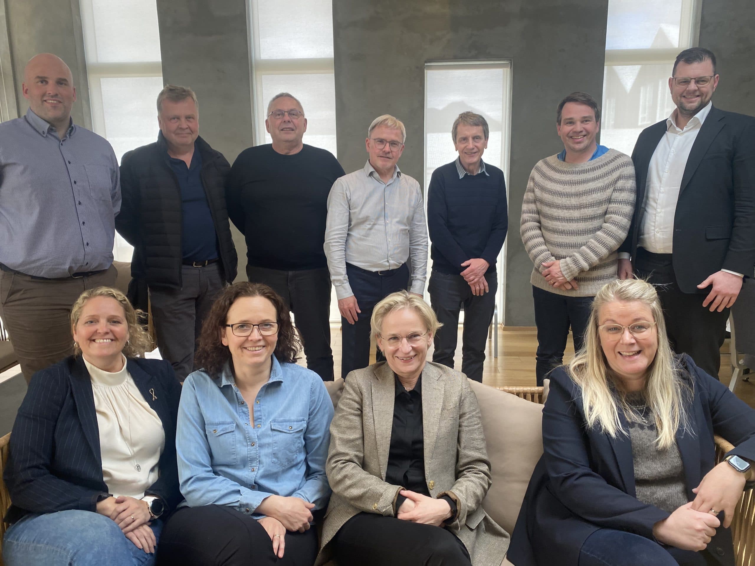 Framkvæmdastjórnin á fundi á Höfn í Hornafirði í maí 2023 Aftari röð: Pálmi Þór Sævarsson, Svanur G. Bjarnason, Gunnar Helgi Guðmundsson, Stefán Erlendsson, Sveinn Sveinsson, Guðmundur Valur Guðmundsson, Helgi Gunnarsson. Fremri röð: Bergþóra Kristinsdóttir, Bryndís Friðriksdóttir, Bergþóra Þorkelsdóttir, Arndís Ósk Arnalds.